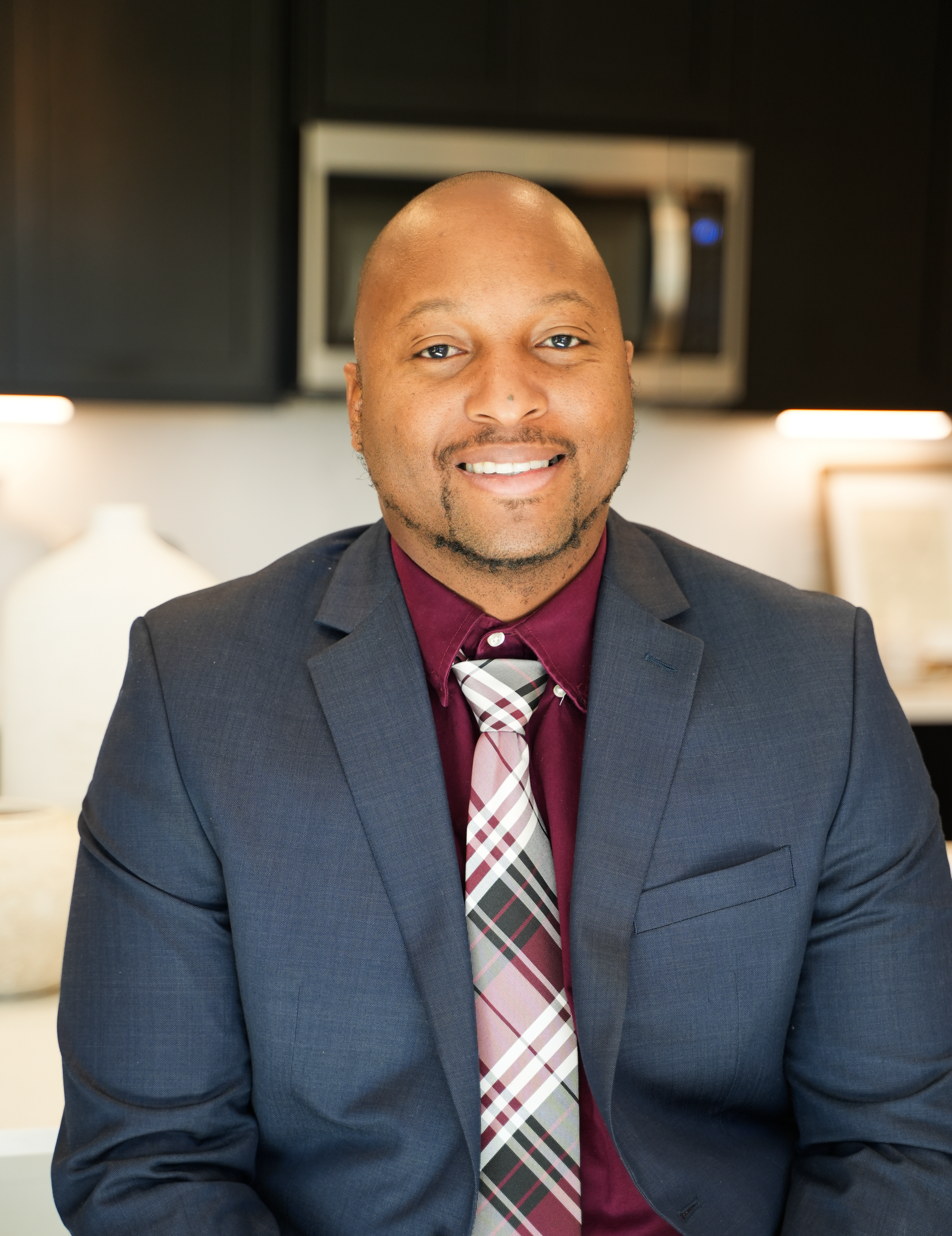 Cruise Arvie headshot