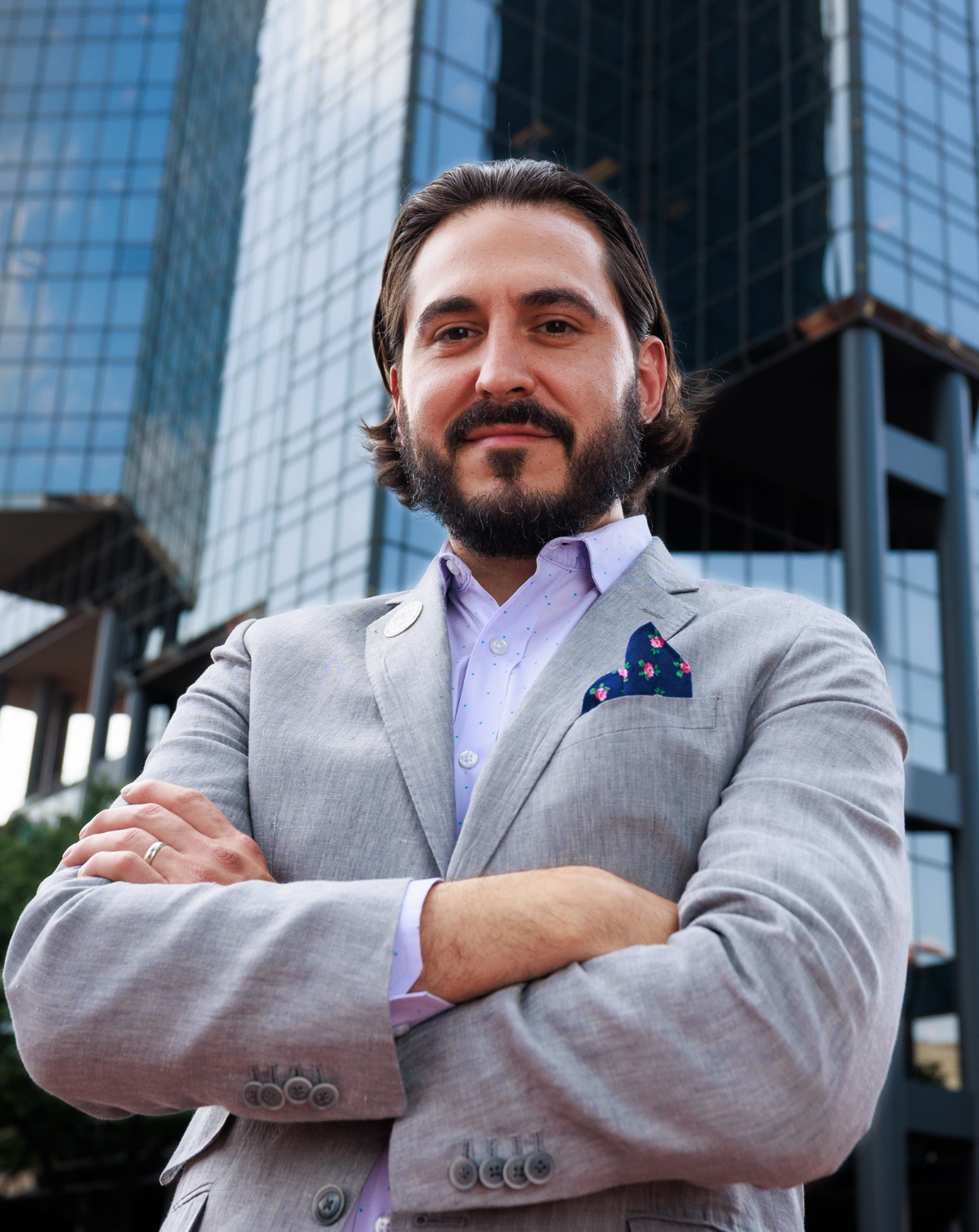 Karl Enriquez headshot